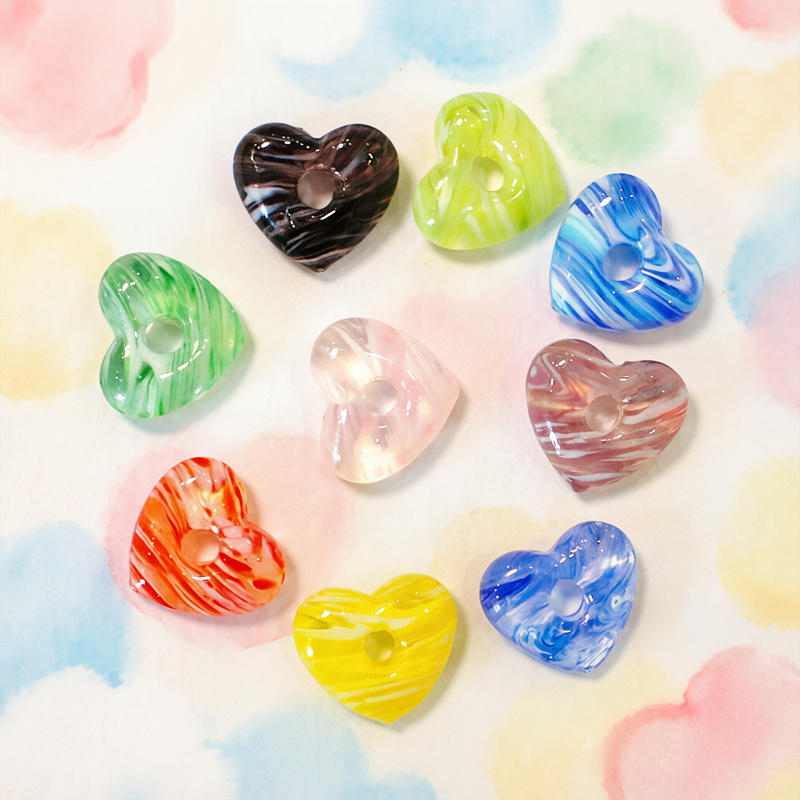 2pcs Mini Hollow Heart Glass B - Jewelry Making Ideas With Beads recensie en prijs